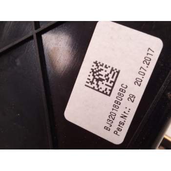 Recambio de aireador derecho para land rover range rover evoque (l538) 2.0 d referencia OEM IAM BJ32018B08  