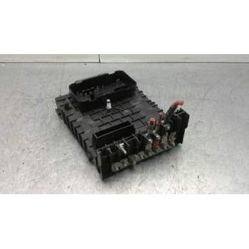 Recambio de caja fusibles para audi a3 sportback (8p) 1.6 attraction referencia OEM IAM 8P0937548A  