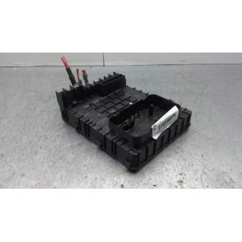 Recambio de caja fusibles para audi a3 sportback (8p) 1.6 attraction referencia OEM IAM 8P0937548A  