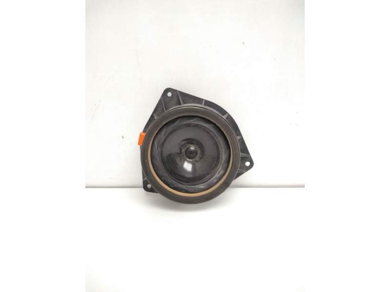 Recambio de altavoz para lexus rx300 (mcu15) luxury referencia OEM IAM 8616048050  TRASERO IZQUIERDO