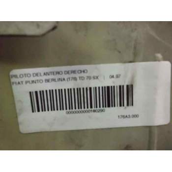 Recambio de piloto delantero derecho para fiat punto berlina (176) td 70 sx referencia OEM IAM 0007732479  