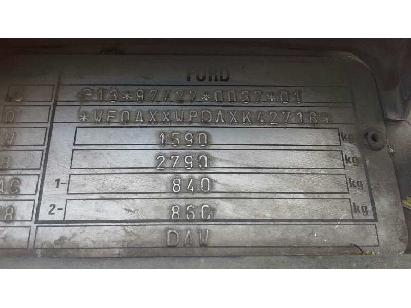 ford focus berlina (cak) del año 1999