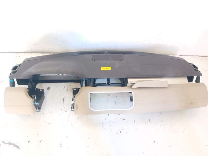 Recambio de salpicadero para land rover range rover evoque (l538) 2.0 d referencia OEM IAM LR026375  