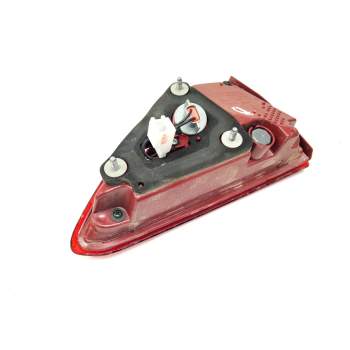 Recambio de piloto trasero derecho porton para kia stonic (yb) 1.2 cvvt referencia OEM IAM 92404H8400  