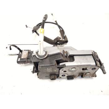 Recambio de cerradura puerta trasera izquierda para peugeot 3008 confort referencia OEM IAM 724539  