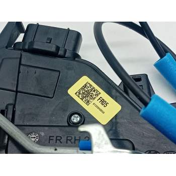Recambio de cerradura puerta delantera derecha para kia stonic (yb) 1.2 cvvt referencia OEM IAM 813B0H8050  