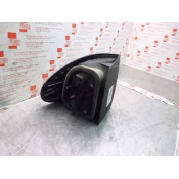 Recambio de piloto trasero derecho para renault laguna (b56) 2.0 referencia OEM IAM 7700820051  
