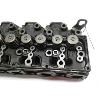 Recambio de culata para nissan cabstar e referencia OEM IAM   