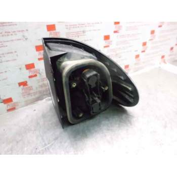 Recambio de piloto trasero izquierdo para renault laguna (b56) 2.0 referencia OEM IAM 7700820052  