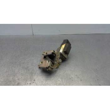Recambio de cerradura puerta trasera derecha para volvo s40 berlina 1.8 evolution referencia OEM IAM 30850811  