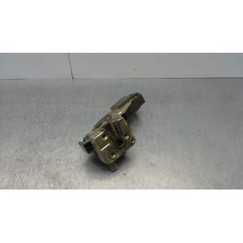 Recambio de cerradura puerta trasera izquierda para volvo s40 berlina 1.8 evolution referencia OEM IAM 30850806  