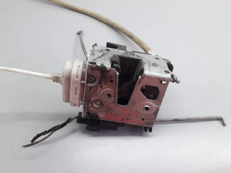 Recambio de cerradura puerta delantera izquierda para audi a4 berlina (b5) 1.8 t referencia OEM IAM 8D1837015E  