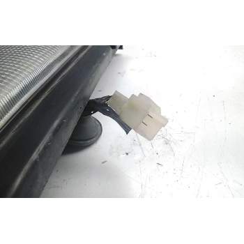 Recambio de piloto trasero derecho para suzuki swift sf berlina (ea) referencia OEM IAM 22032283  47723