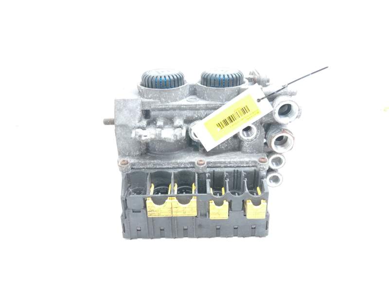 Recambio de valvula aire para schmitz scs 24/l-13.62 eb referencia OEM IAM 8950442876  