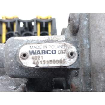 Recambio de valvula aire para schmitz scs 24/l-13.62 eb referencia OEM IAM 8950442876  