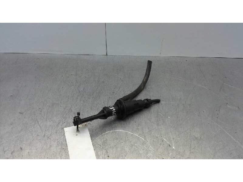 Recambio de bomba embrague para renault master desde ´98 2.8 tdi referencia OEM IAM 502500605 700314537C 