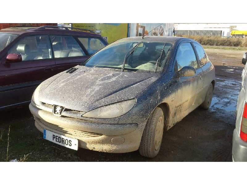peugeot 206 berlina del año 1999