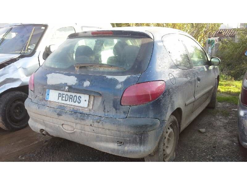 peugeot 206 berlina del año 1999