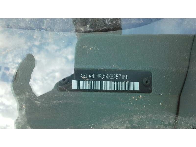 daewoo nubira berlina del año 2003