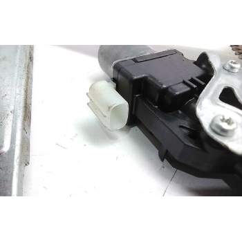 Recambio de elevalunas trasero derecho para mitsubishi space star (a00) 1.2 referencia OEM IAM 5713A473  