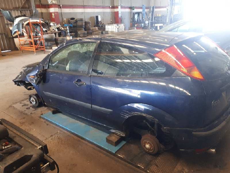 ford focus berlina (cak) del año 2003