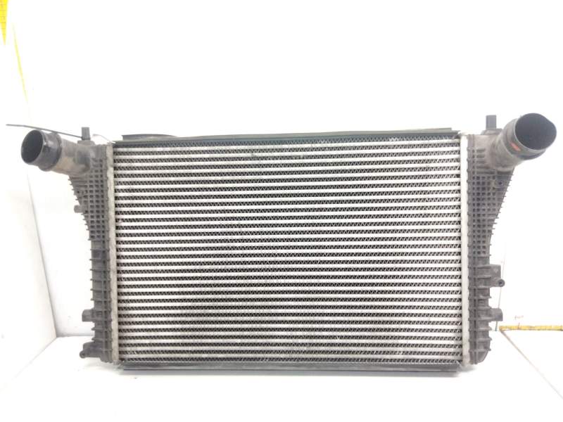 Recambio de intercooler para seat leon (1p1) 1.6 tdi referencia OEM IAM : 1K0145803  
