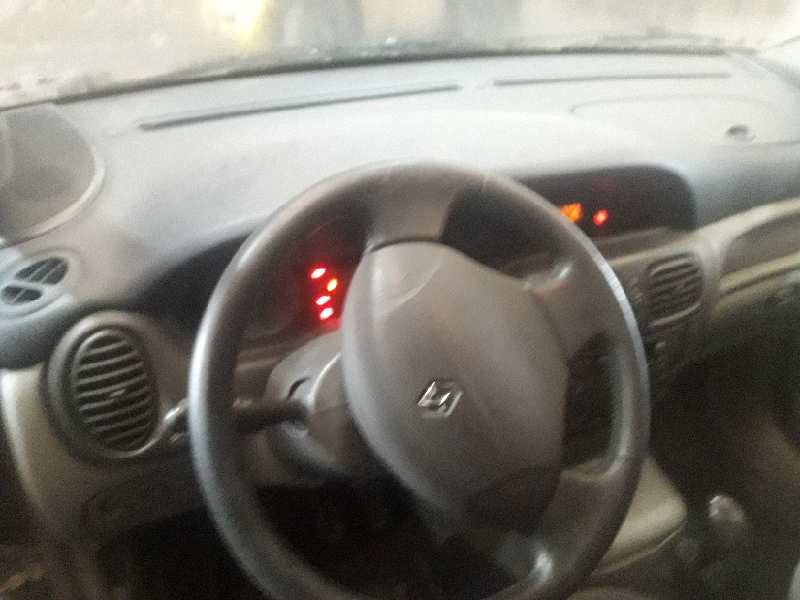 renault scenic (ja..) del año 2000