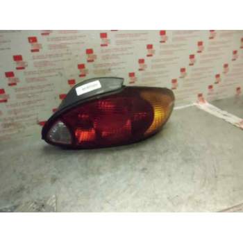 PILOTO TRASERO DERECHO 9240229520 R92402295 