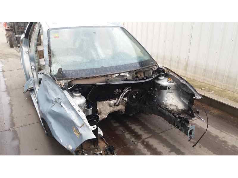 seat ibiza (6l1) del año 2004