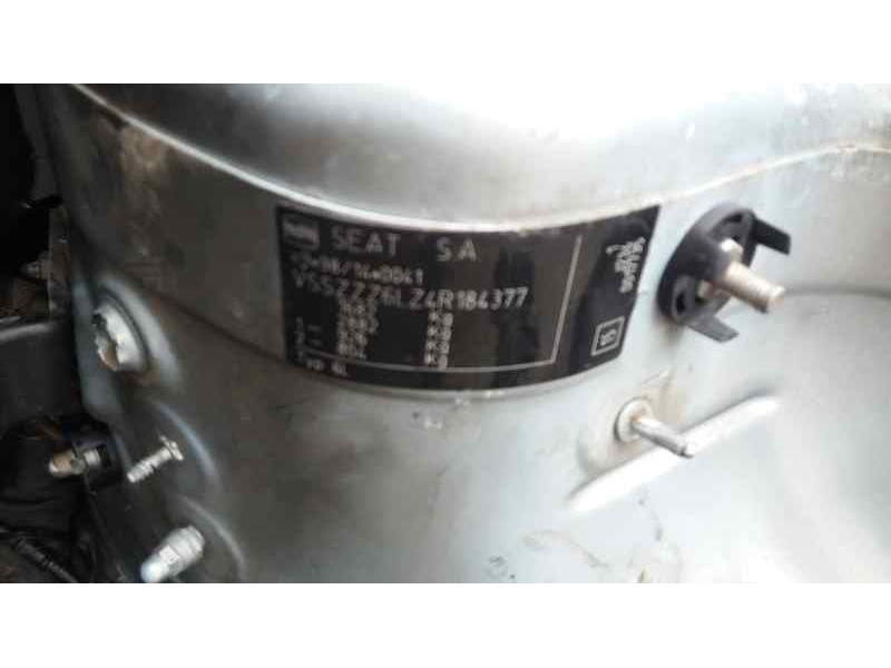 seat ibiza (6l1) del año 2004