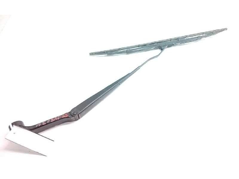 Recambio de brazo limpia delantero izquierdo para mitsubishi space star (a00) 1.2 referencia OEM IAM U8256  