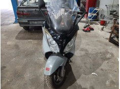 aprilia atlantic 200 del año 2003
