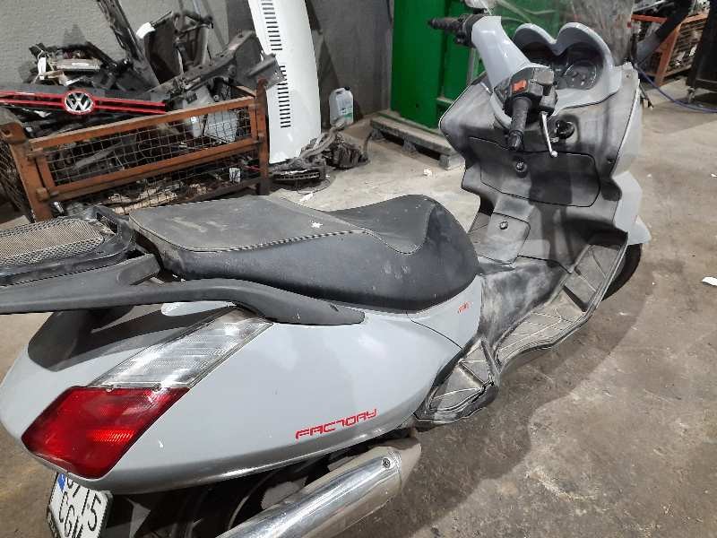 aprilia atlantic 200 del año 2003