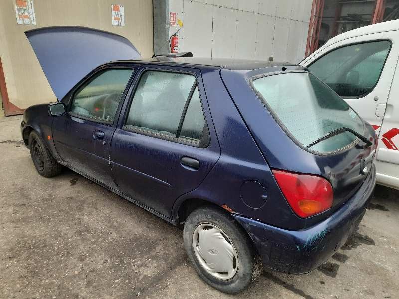 ford fiesta courier del año 1996