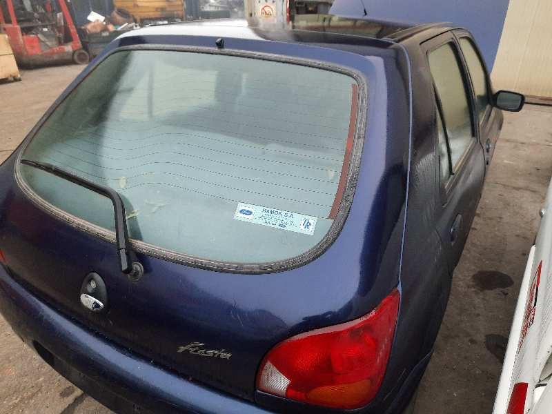 ford fiesta courier del año 1996