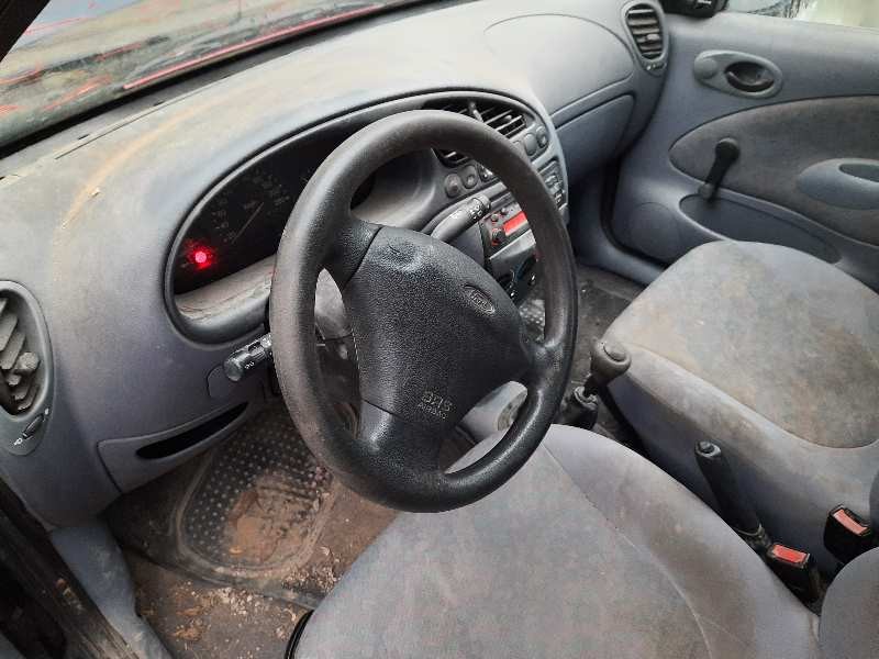 ford fiesta courier del año 1996