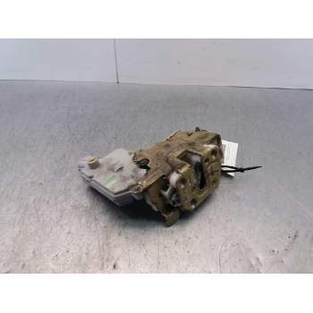 Recambio de cerradura puerta delantera derecha para nissan primera berlina (p11) 2.0 turbodiesel cat referencia OEM IAM   