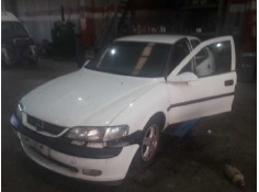 opel vectra b berlina del año 1996