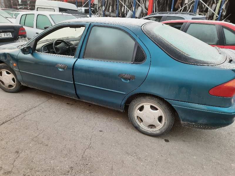 ford mondeo berlina/familiar (fd) del año 1993
