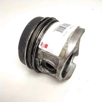 PISTON 48267