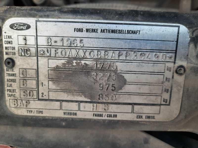 ford mondeo berlina/familiar (fd) del año 1993