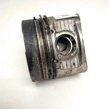 PISTON 48267
