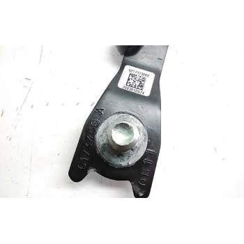 Recambio de enganche delantero izquierdo para mitsubishi space star (a00) 1.2 referencia OEM IAM 621737300E  