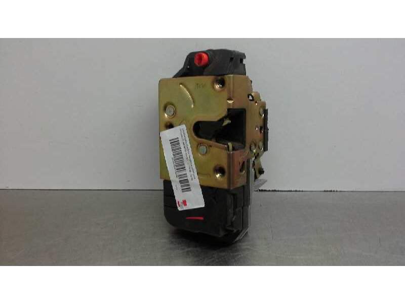 Recambio de cerradura puerta trasera derecha para peugeot 206 berlina xt referencia OEM IAM 913887  