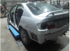 nissan primera berlina (p11) del año 1997 2