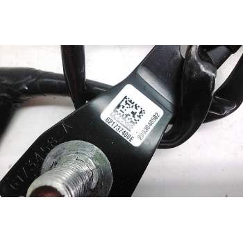 Recambio de enganche delantero derecho para mitsubishi space star (a00) 1.2 referencia OEM IAM 621737400E  