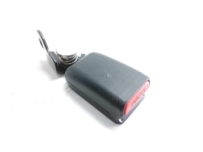Recambio de enganche cinturon trasero izquierdo para mitsubishi space star (a00) 1.2 referencia OEM IAM   