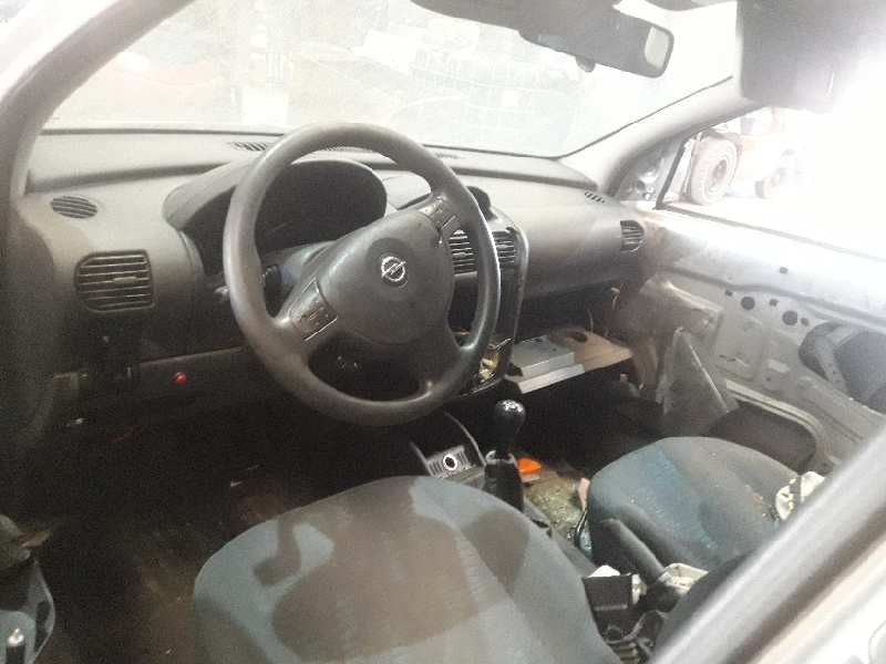 opel corsa c del año 2001