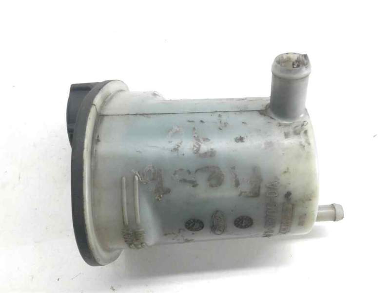 Recambio de deposito servo para ford fiesta berl./courier referencia OEM IAM 96FB3R700  48450