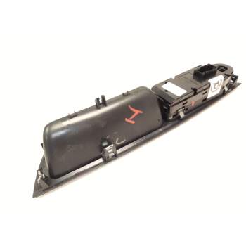 Recambio de mando elevalunas delantero izquierdo para bmw x5 (e70) xdrive 30 d referencia OEM IAM 9218041  